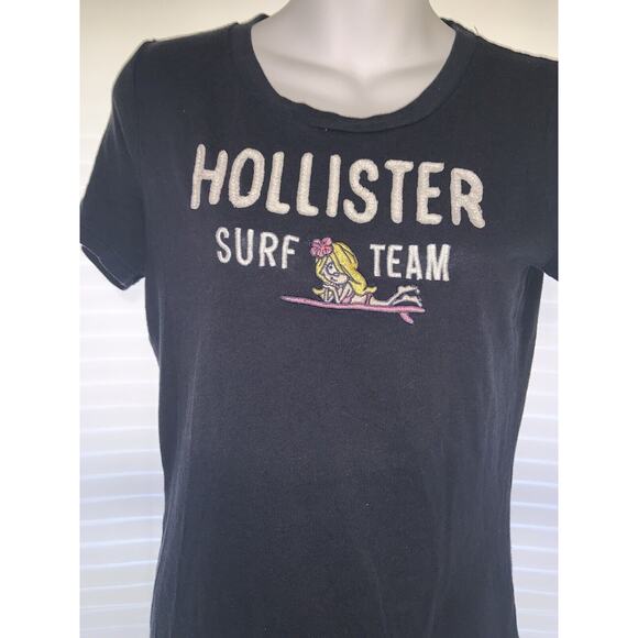 Hollister Tops - Hollister Vintage Y2k Surfer Tee T-Shirt 2000s Sz Large Women’s Short Sleeve